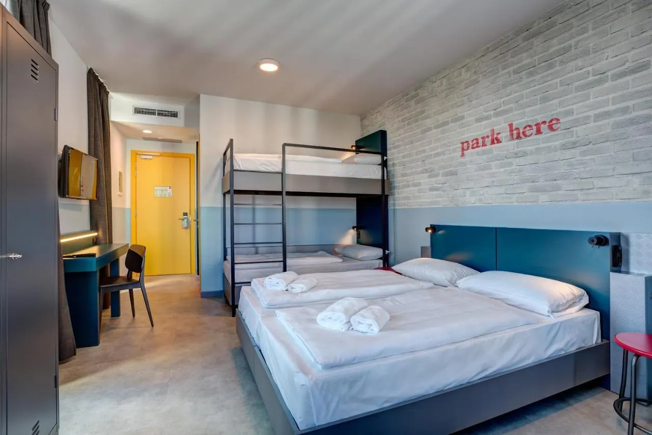 Hostel Meininger Milano Lambrate